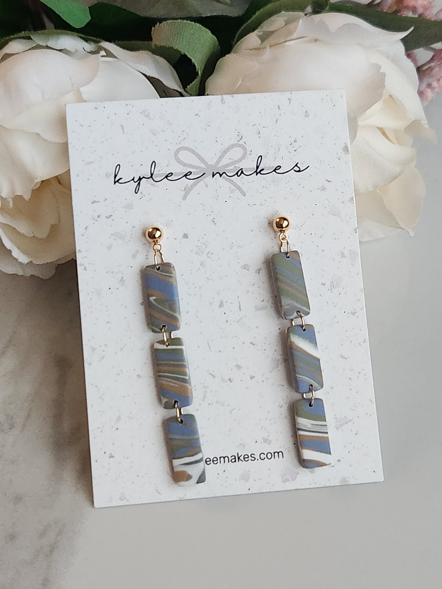 Marbled Dangles