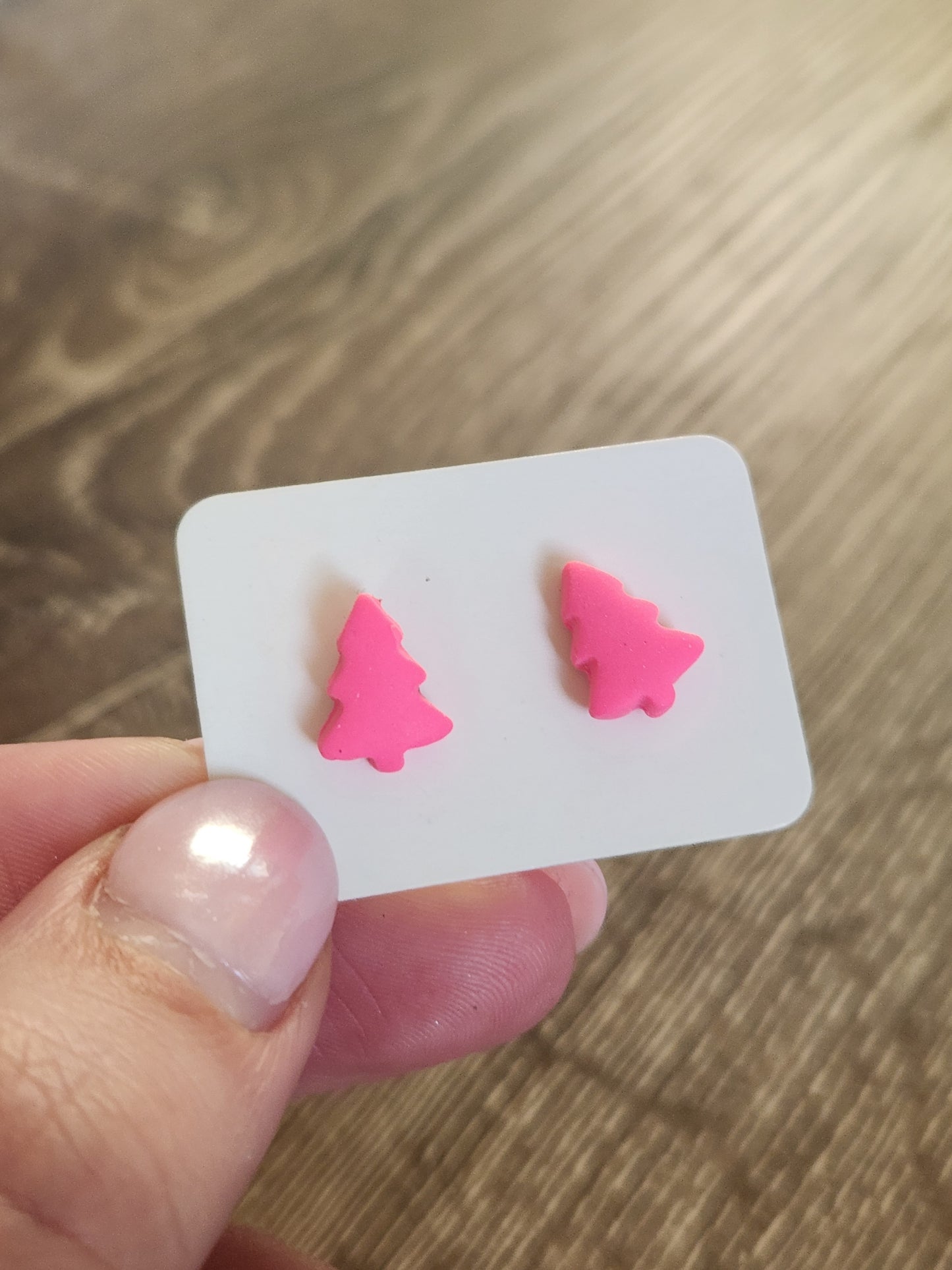 Neon Pink Tree Stud