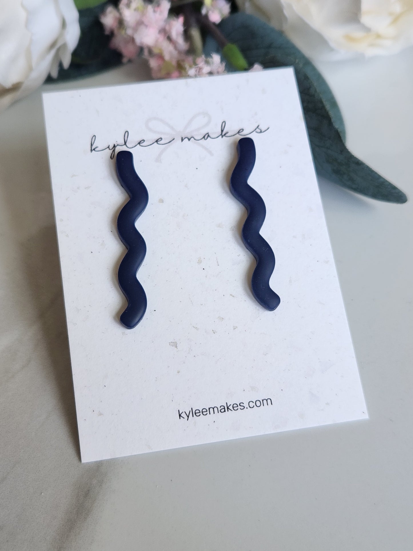 Squiggle Studs