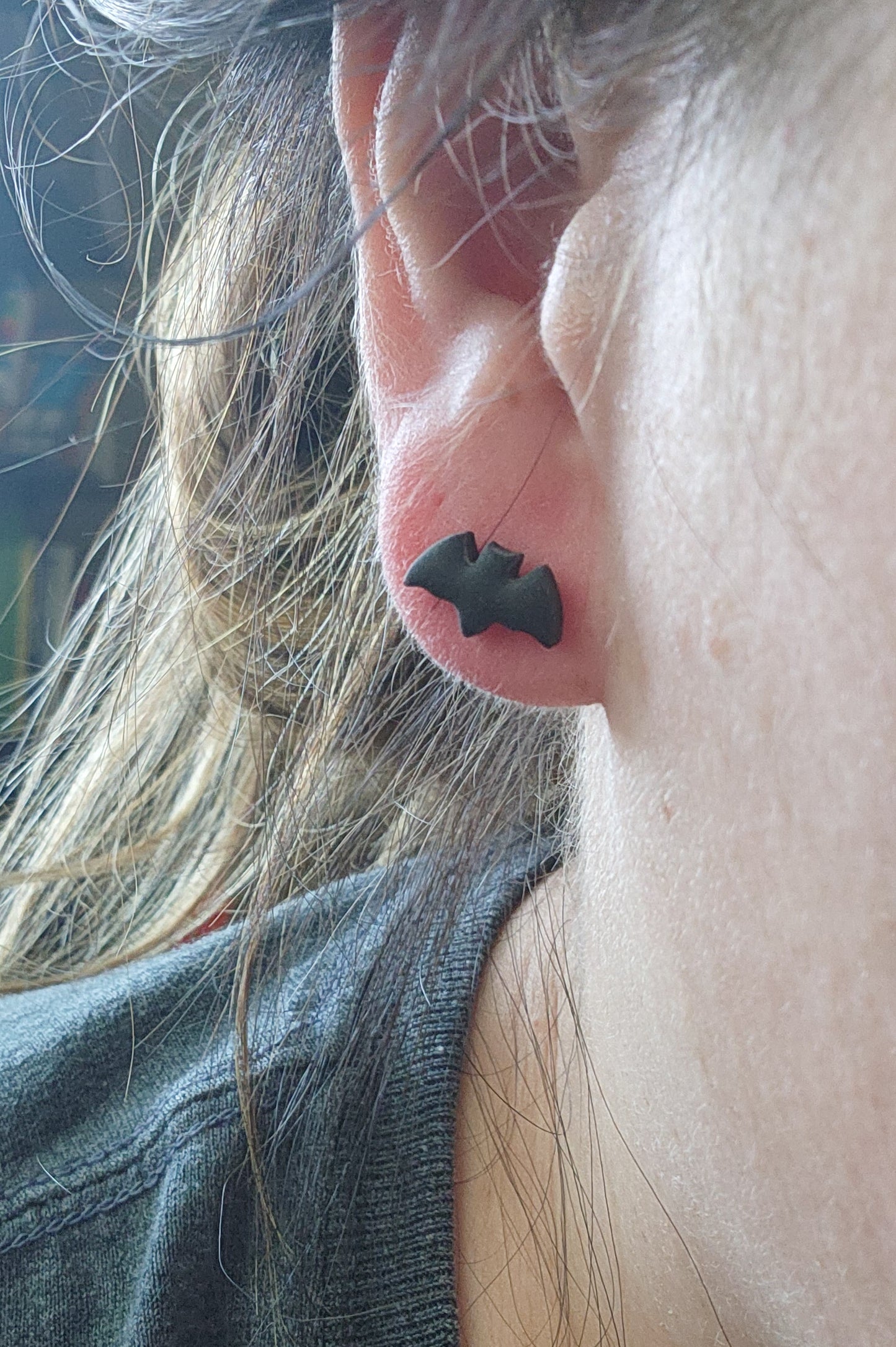 Bat studs